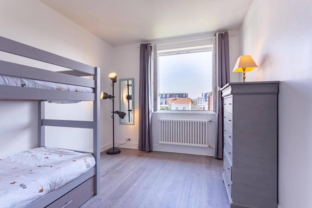 Le Carrousel - Appartement Avec Studio Attenant โดวีลล์ ภายนอก รูปภาพ