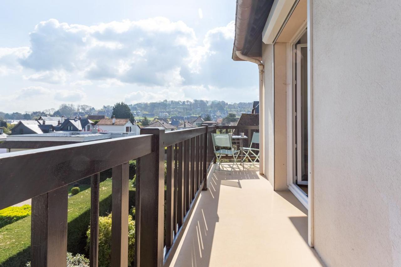 Le Carrousel - Appartement Avec Studio Attenant โดวีลล์ ภายนอก รูปภาพ